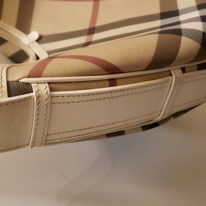 Vintage Burberry hobo shoulder bag